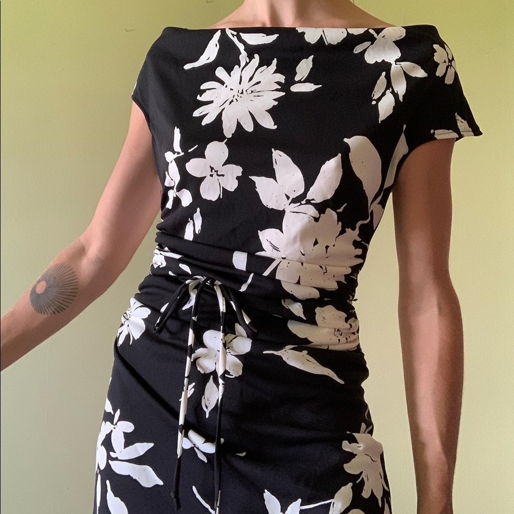 City Triangles vintage 90’s y2k ruched bodice silky floral dress